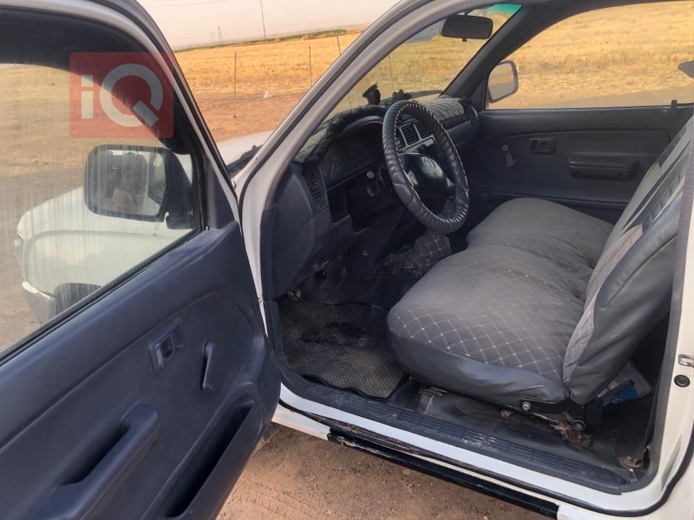 تويوتا هايلوكس